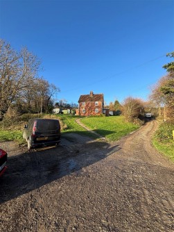 Stangate Road, Birling, West Malling ME19 5JN