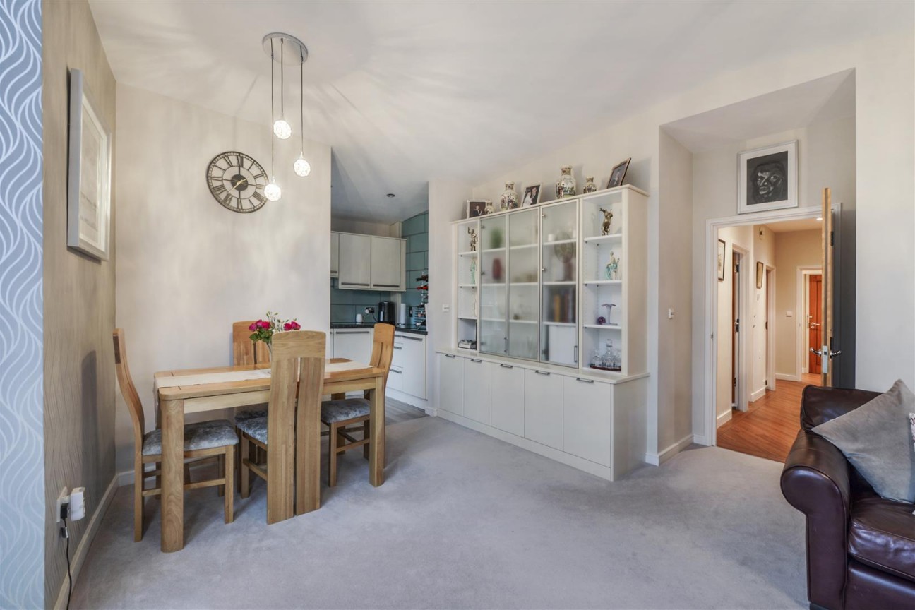 Gibson Drive, Kings Hill, West Malling