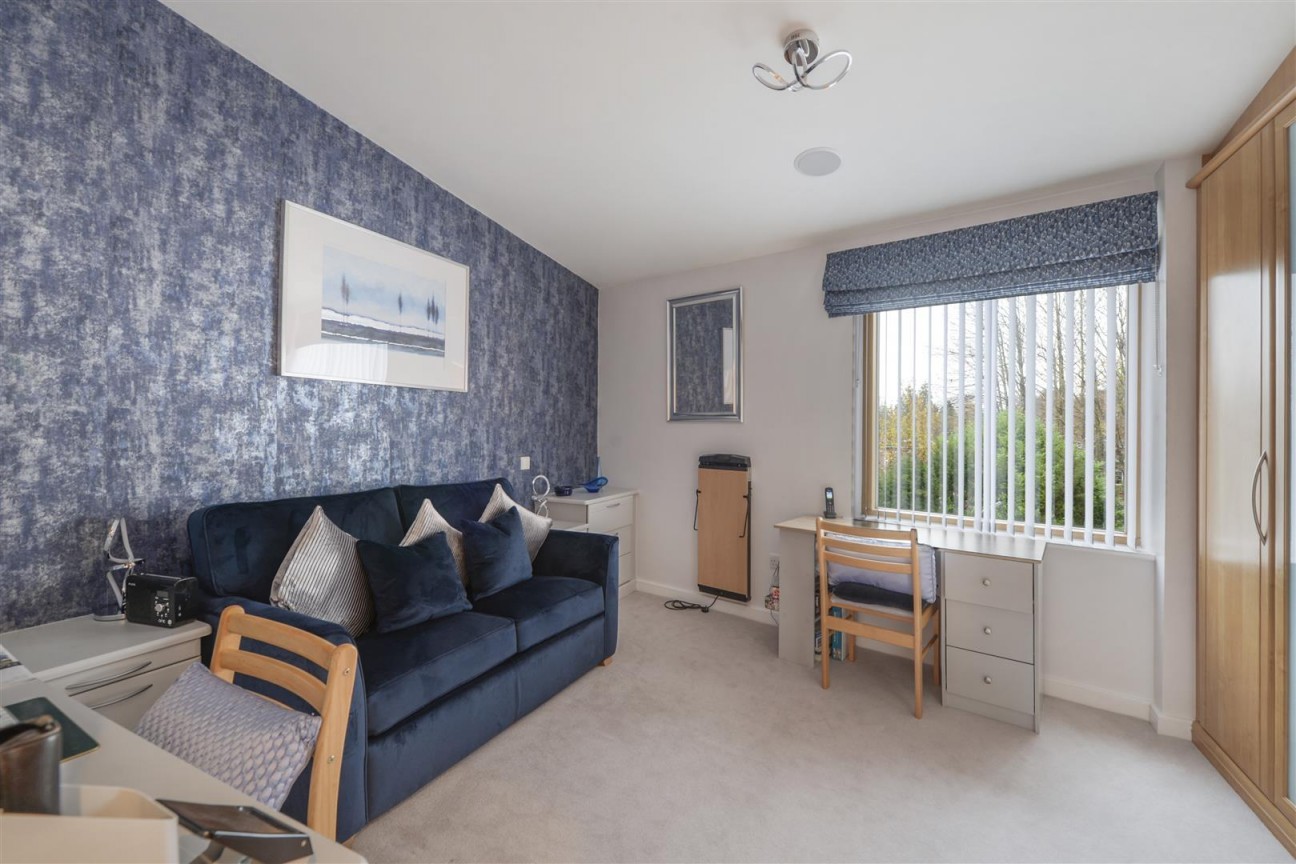 Gibson Drive, Kings Hill, West Malling