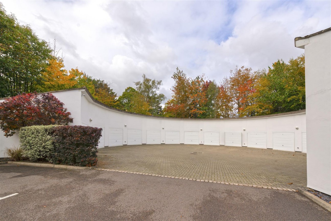 Gibson Drive, Kings Hill, West Malling