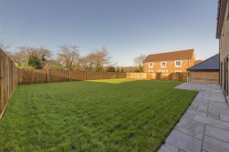 Barfield Gardens, Offham, West Malling