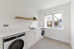 Barfield Gardens, Offham, West Malling