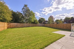 Barfield Gardens, Offham, West Malling