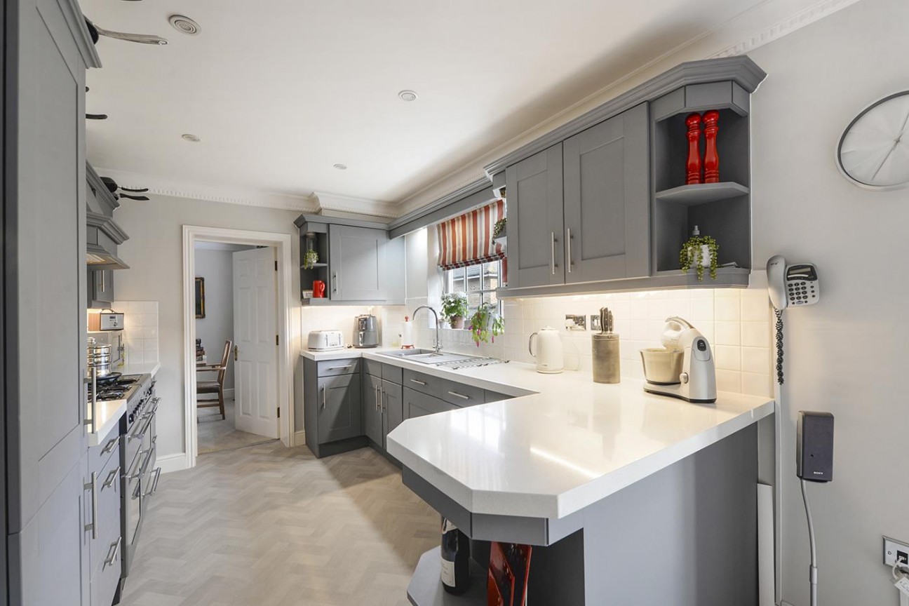 Greensleeves Way, Kings Hill, West Malling