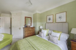 Greensleeves Way, Kings Hill, West Malling