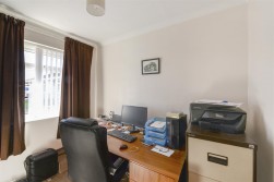 Froyle Close, Maidstone