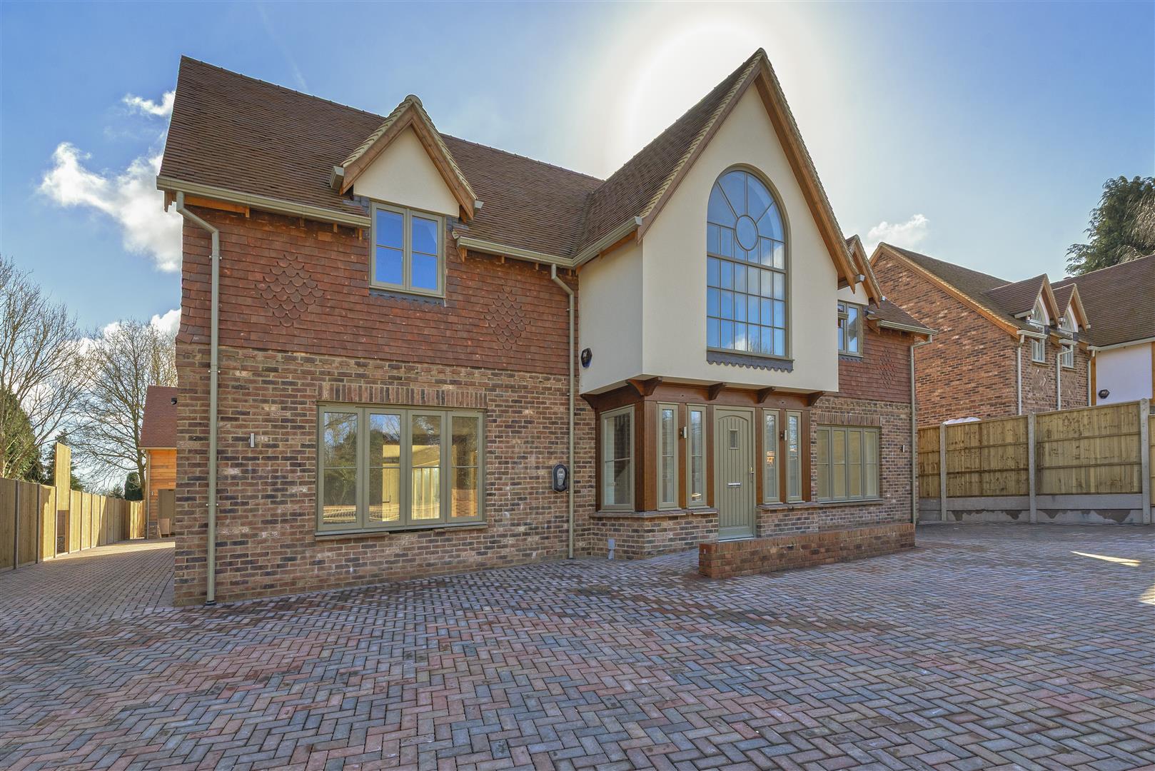 St. Leonards Street, West Malling