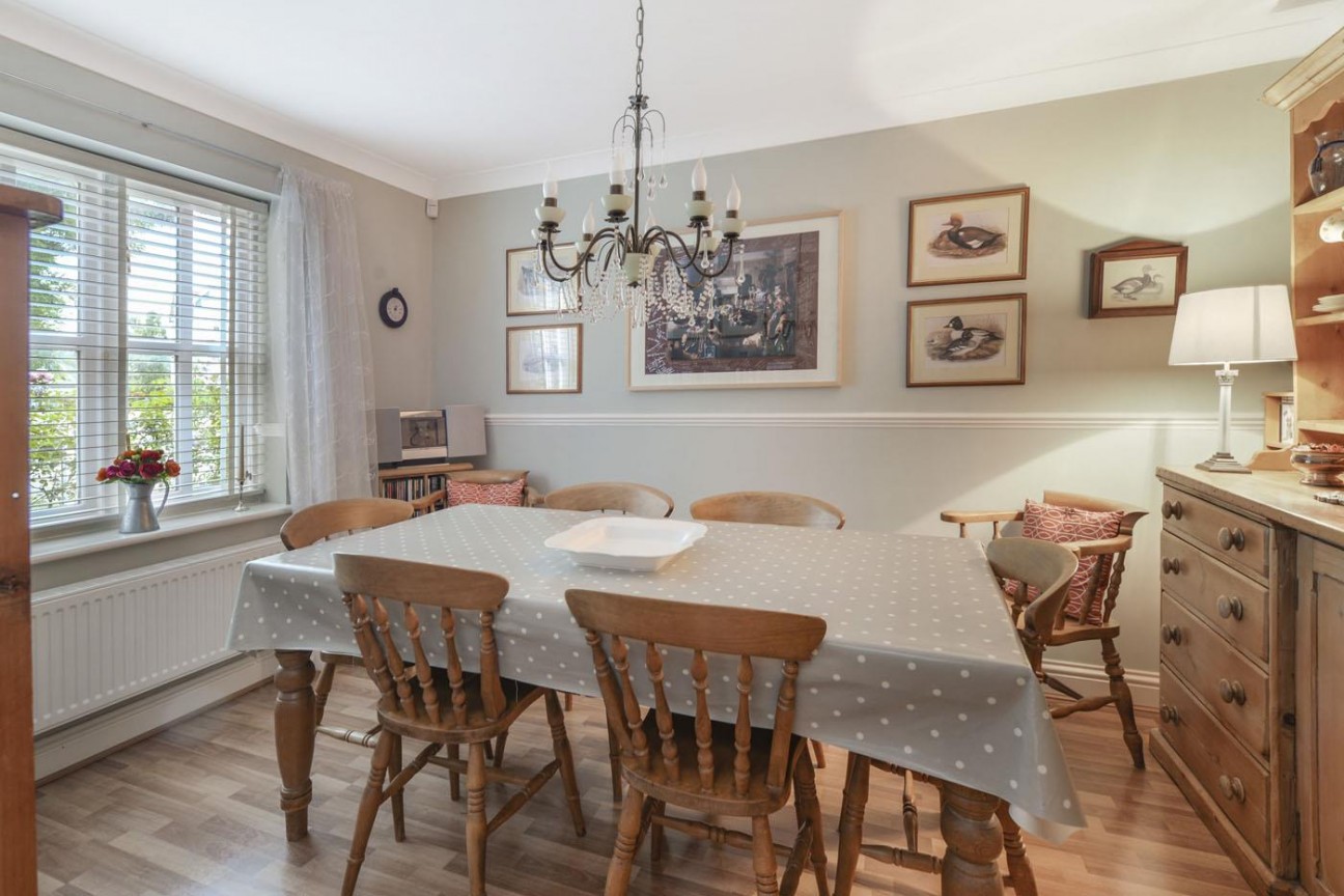 Alton Avenue, Kings Hill, ME19 4ES