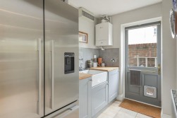 Alton Avenue, Kings Hill, ME19 4ES