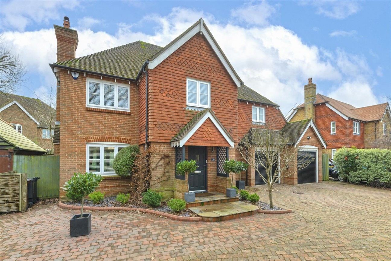 Redwell Grove, Kings Hill, ME19 4BU