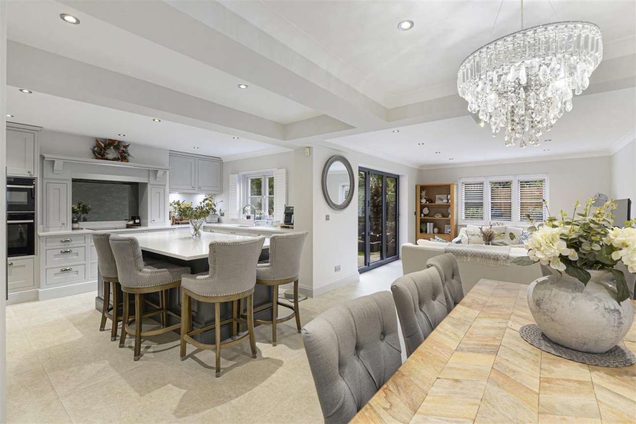 Redwell Grove, Kings Hill, ME19 4BU