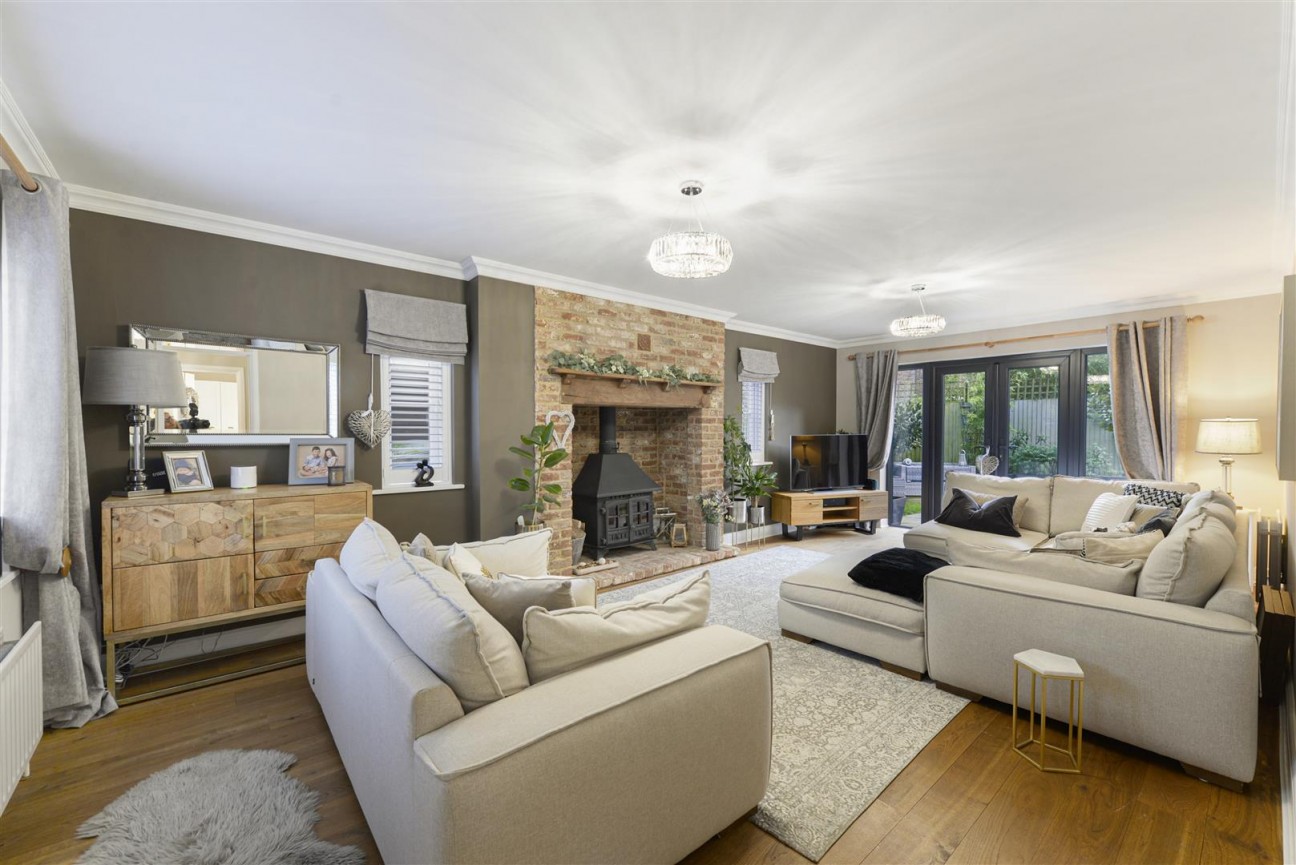 Redwell Grove, Kings Hill, ME19 4BU