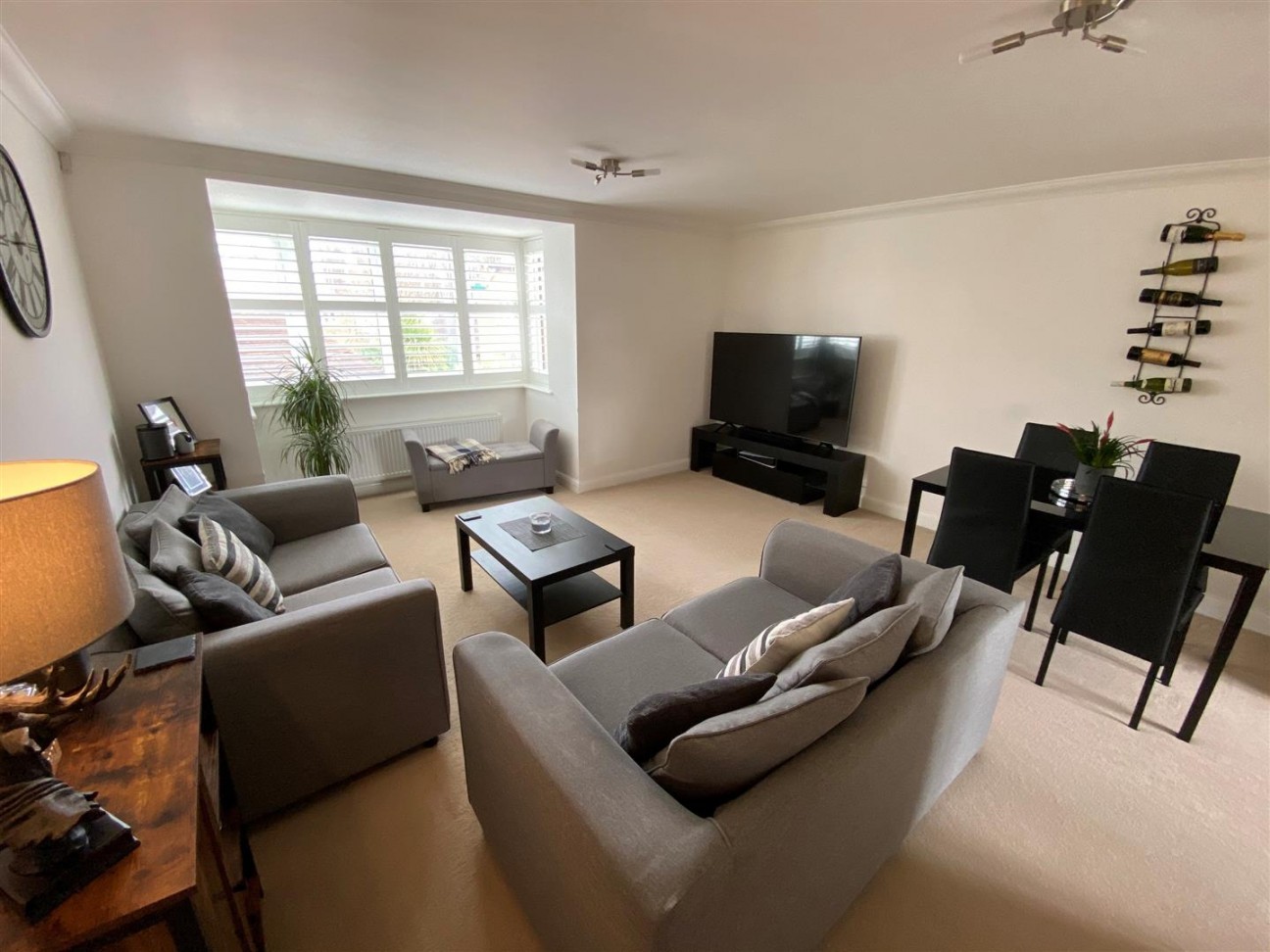 Sandow Place, Kings Hill