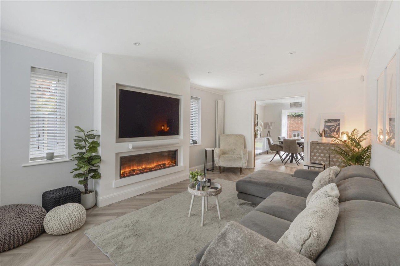 Beacon Avenue, Kings Hill, ME19 4QL