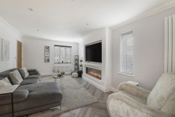 Beacon Avenue, Kings Hill, ME19 4QL