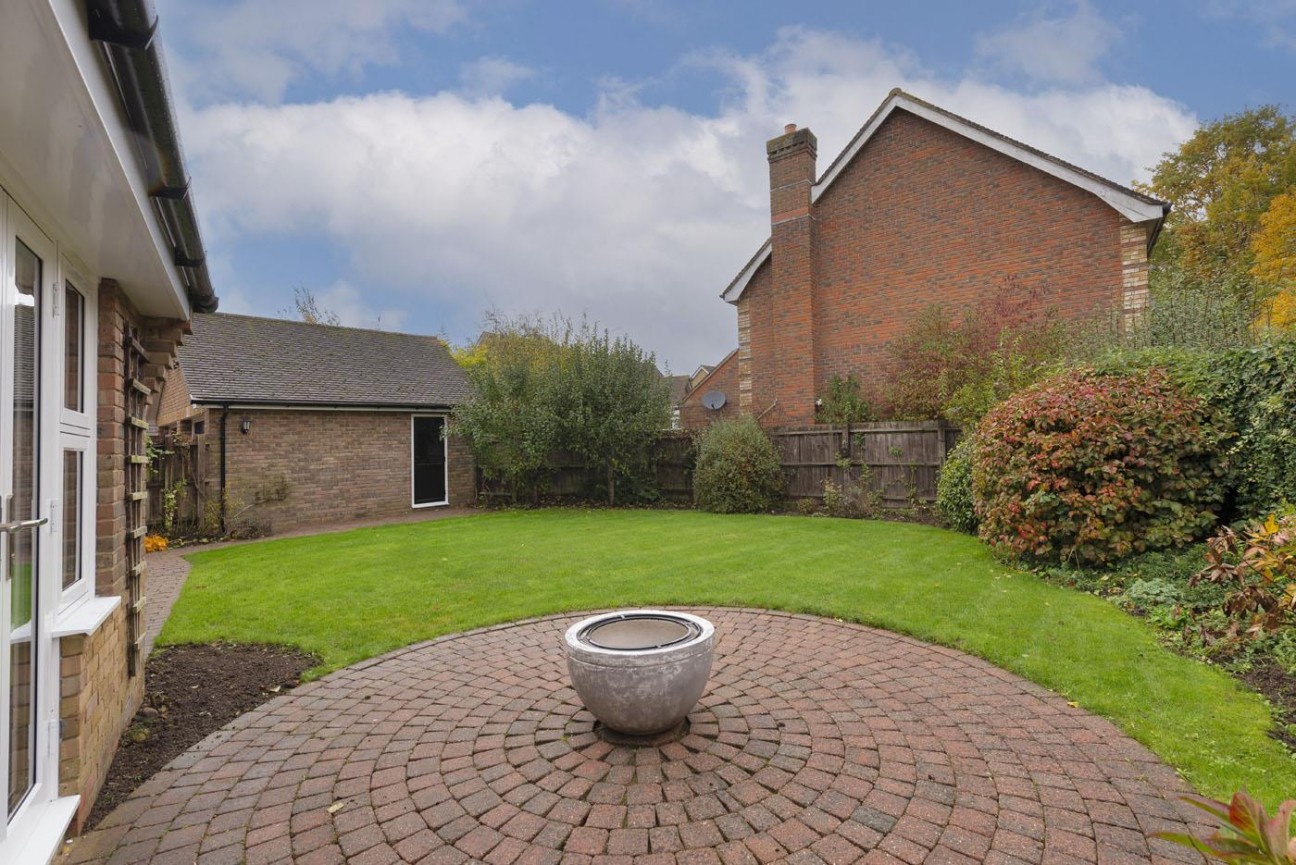 Peregrine Road, Kings Hill, ME19 4PE