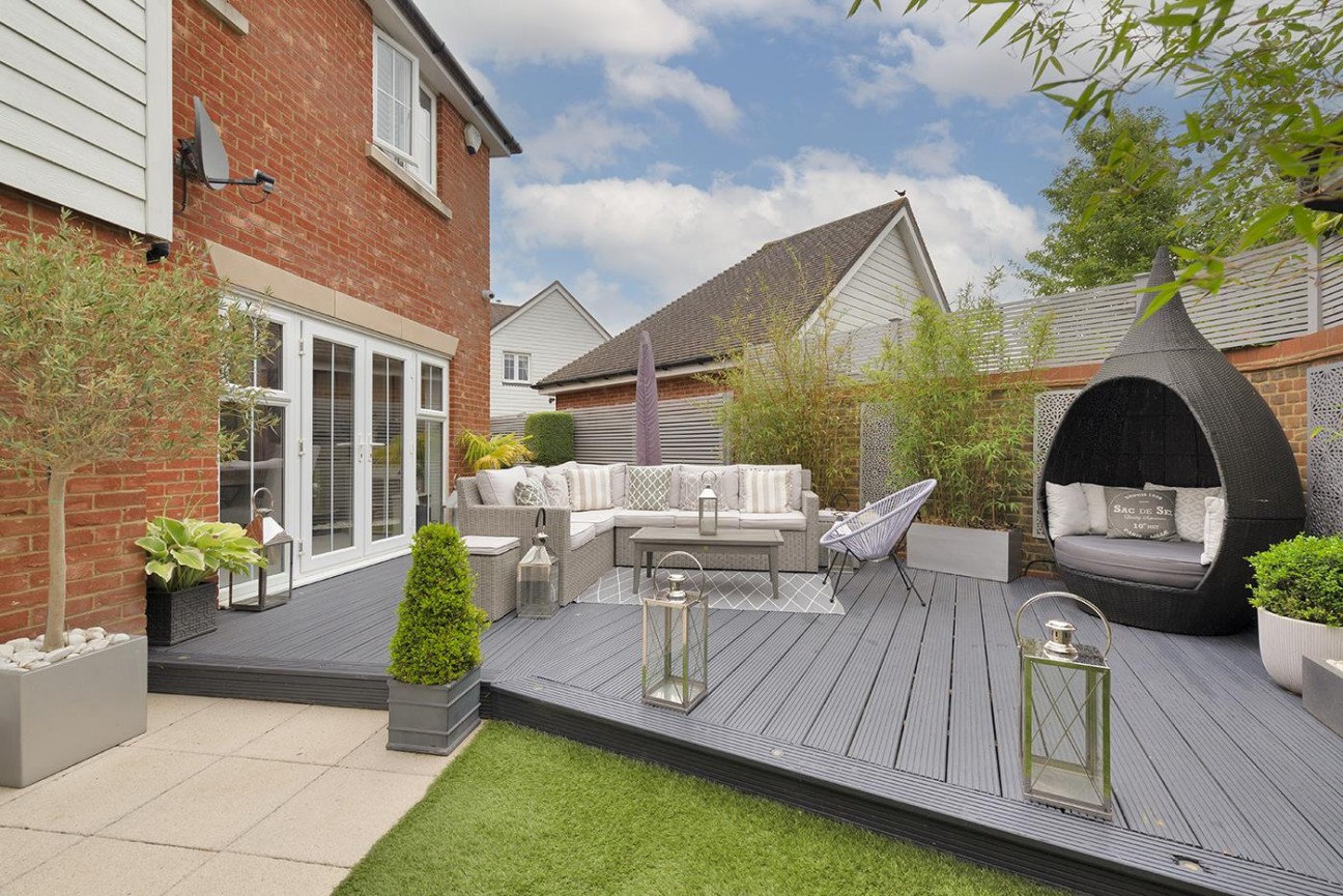 Waterloo Walk, Kings Hill, ME19 4QS