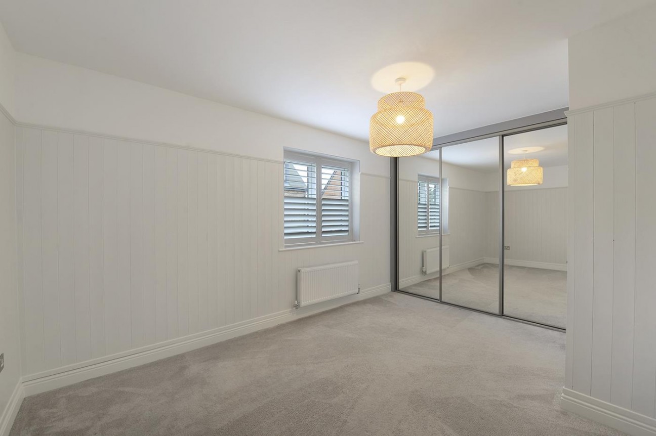 Edington Way, Kings Hill, ME19 4SW