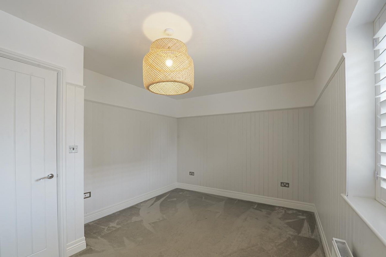 Edington Way, Kings Hill, ME19 4SW