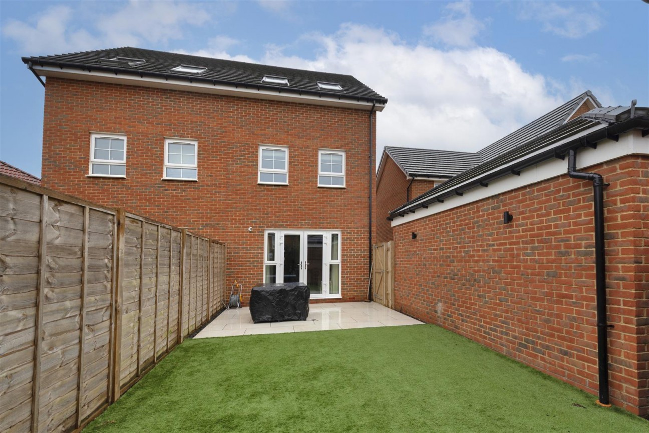 Hawking Close, Aylesford