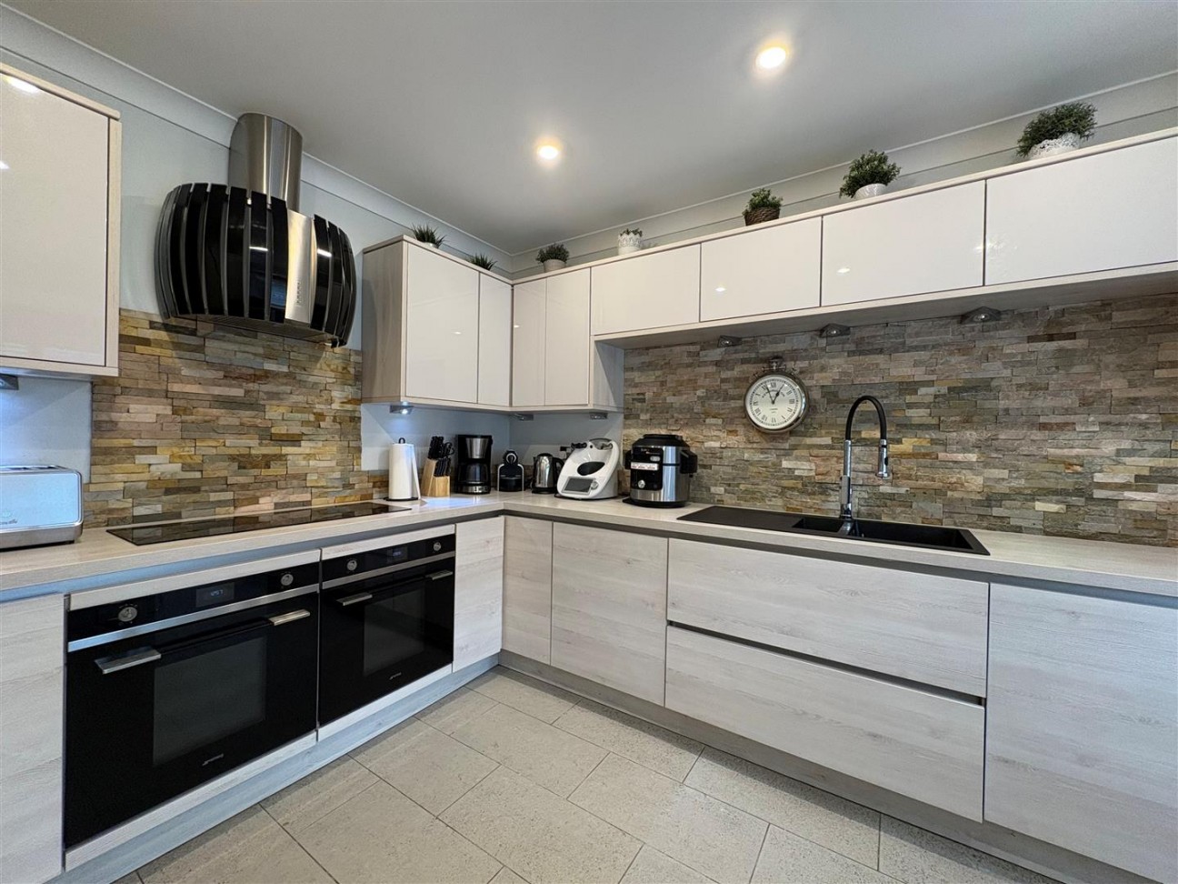 Cardinal Walk, Kings Hill, ME19