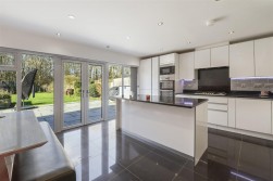 Woodland Gate Walk, Leybourne, West Malling