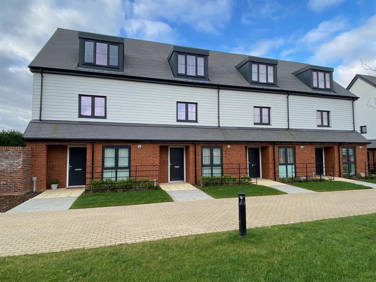 Lime Light Walk, Kings Hill