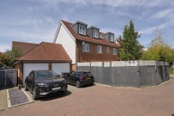 Pixie Walk, Kings Hill, ME19 4NW