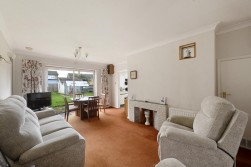 Pippin Road, East Peckham, Tonbridge