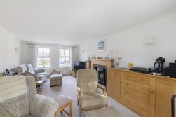 Chestnut Close, Kings Hill, West Malling