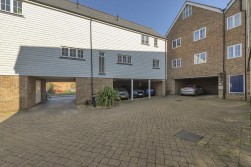 Queen Street, Kings Hill, ME19 4JP