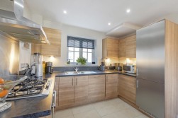 Queen Street, Kings Hill, ME19 4JP