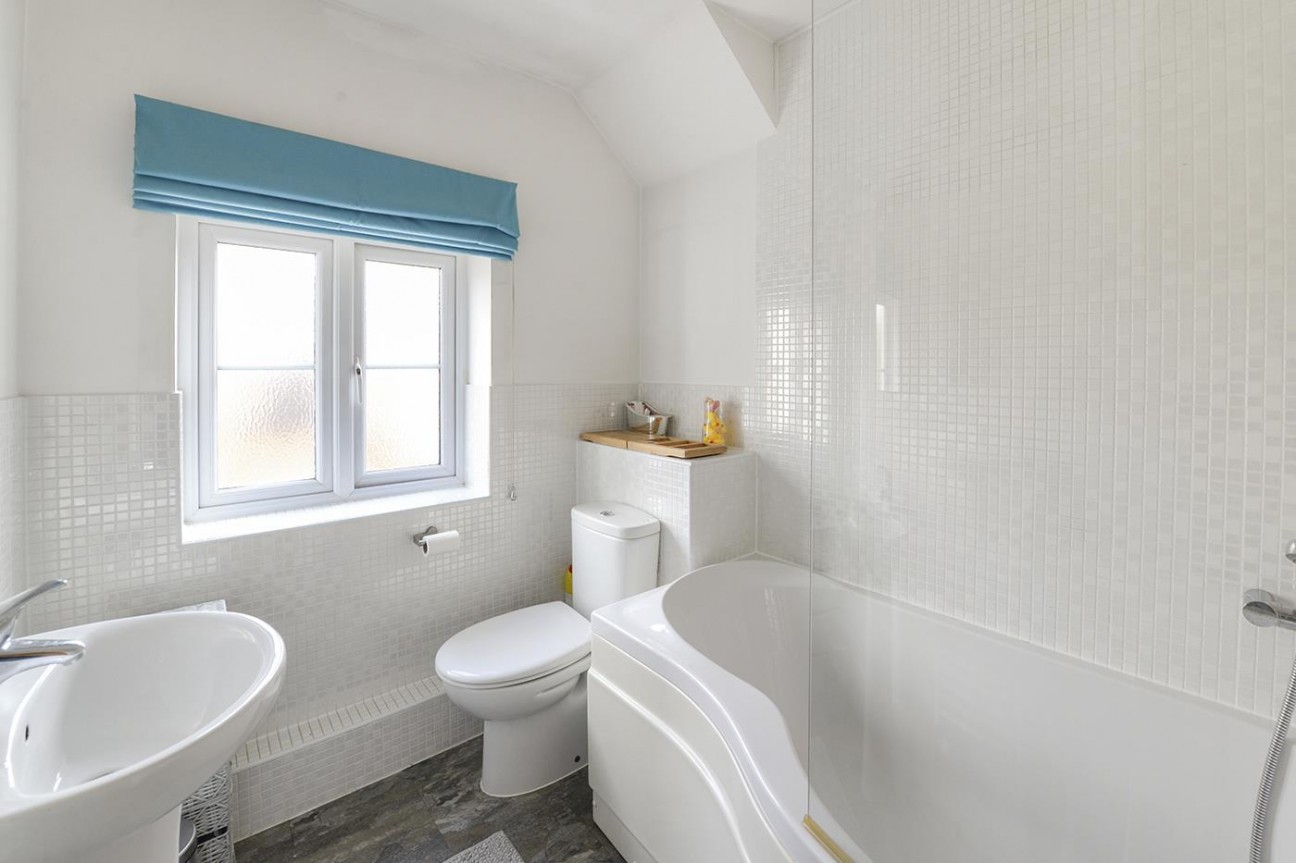 Langley Way, Kings Hill