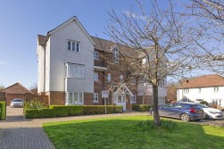 Amber Lane, Kings Hill, ME19 4FT