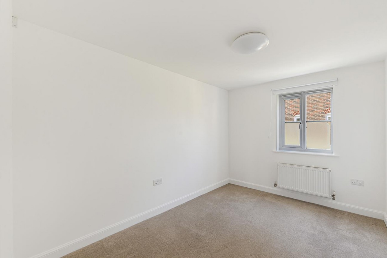 Amber Lane, Kings Hill, ME19 4FT