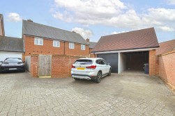 Beacon Avenue, Kings Hill, West Malling