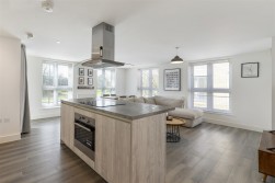 Baddlesmere Drive, Kings Hill, ME19 4SG