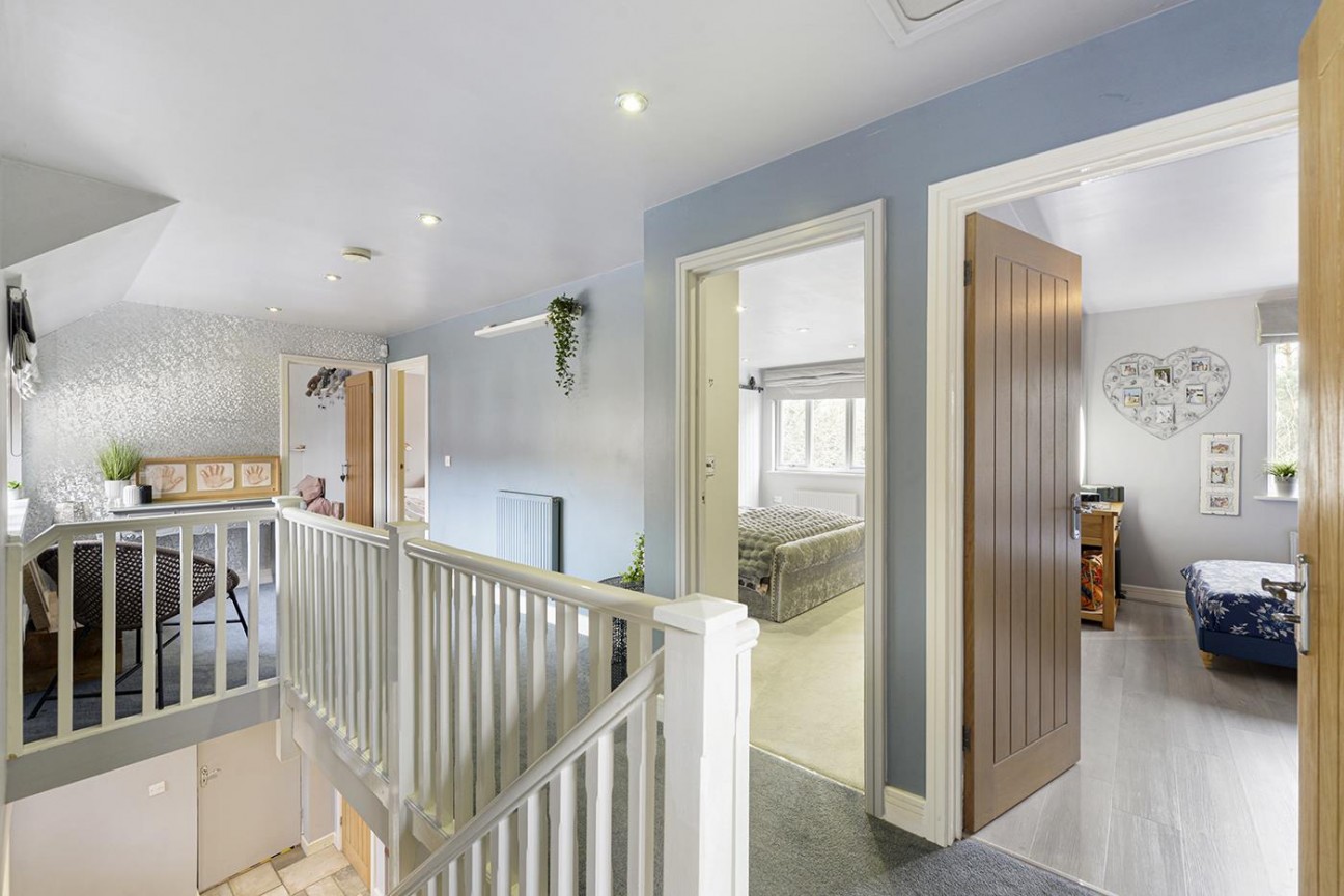 Avondale Court, Weavering