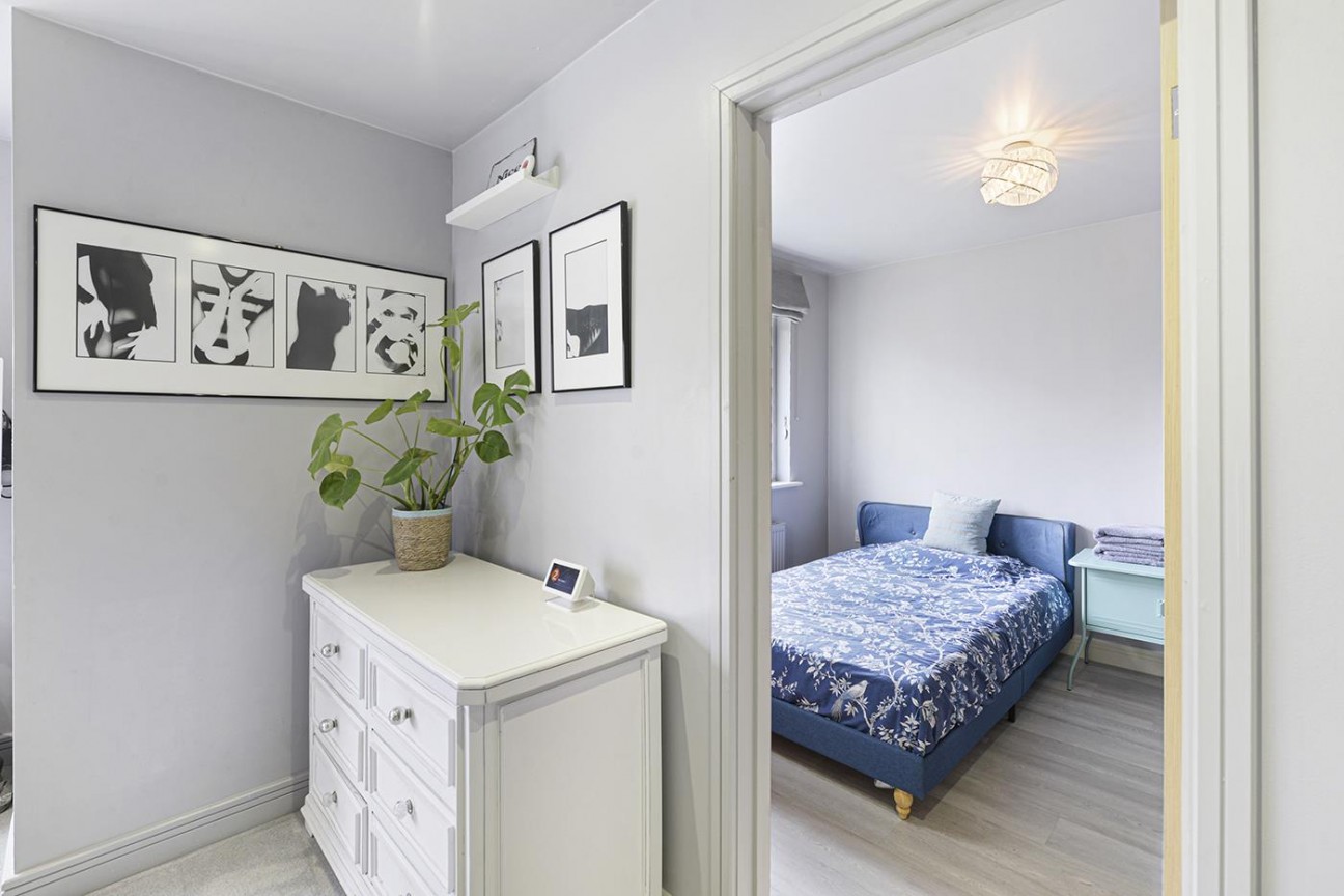 Avondale Court, Weavering