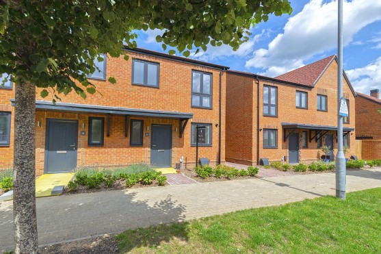 Orchard Way, Kings Hill