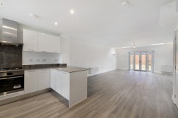 Orchard Way, Kings Hill