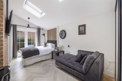 Beacon Avenue, Kings Hill, West Malling