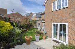 Beacon Avenue, Kings Hill, West Malling