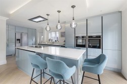 Beacon Avenue, Kings Hill, West Malling