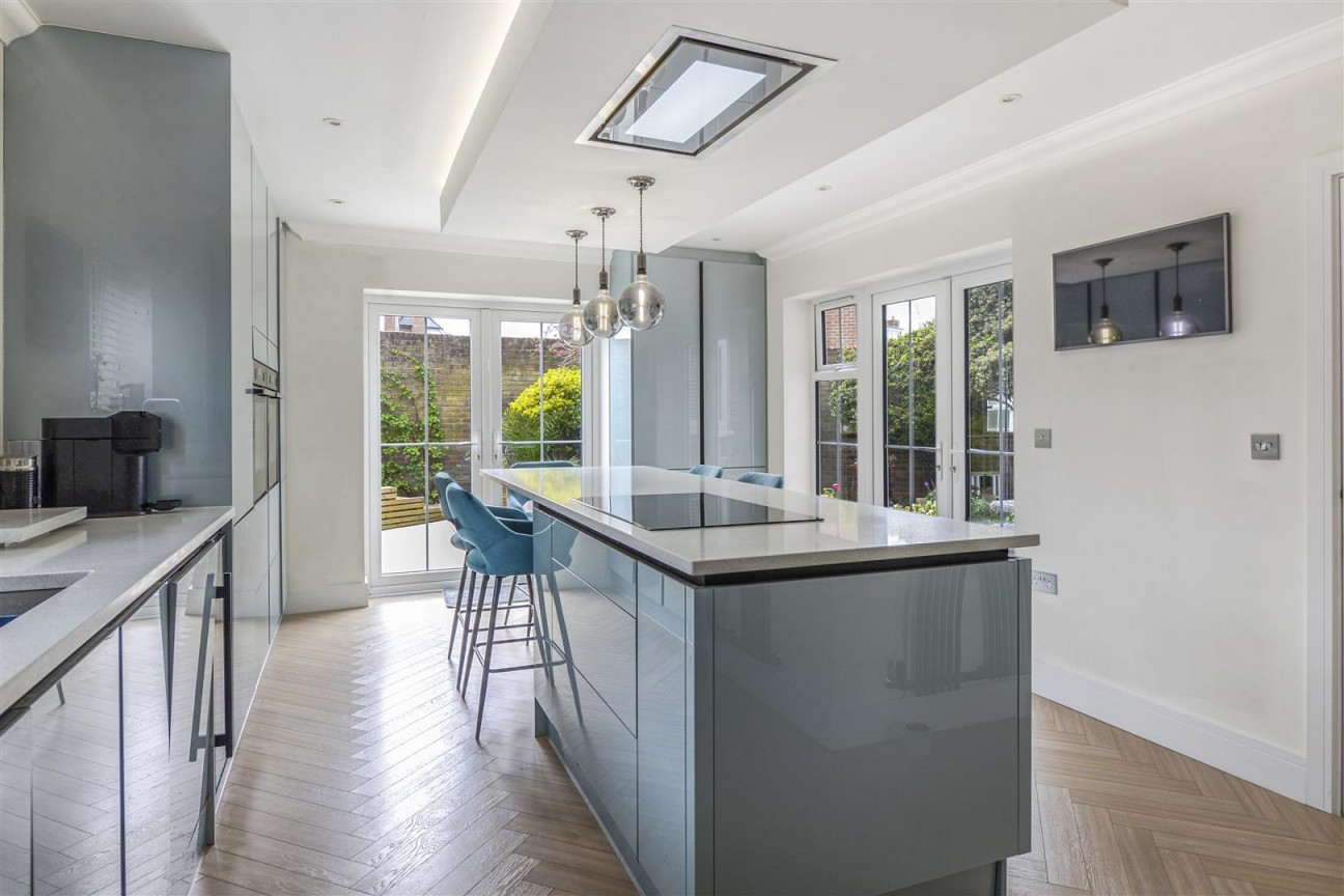 Beacon Avenue, Kings Hill, West Malling