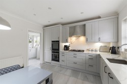 Woodford Grove, Kings Hill, ME19 4BX