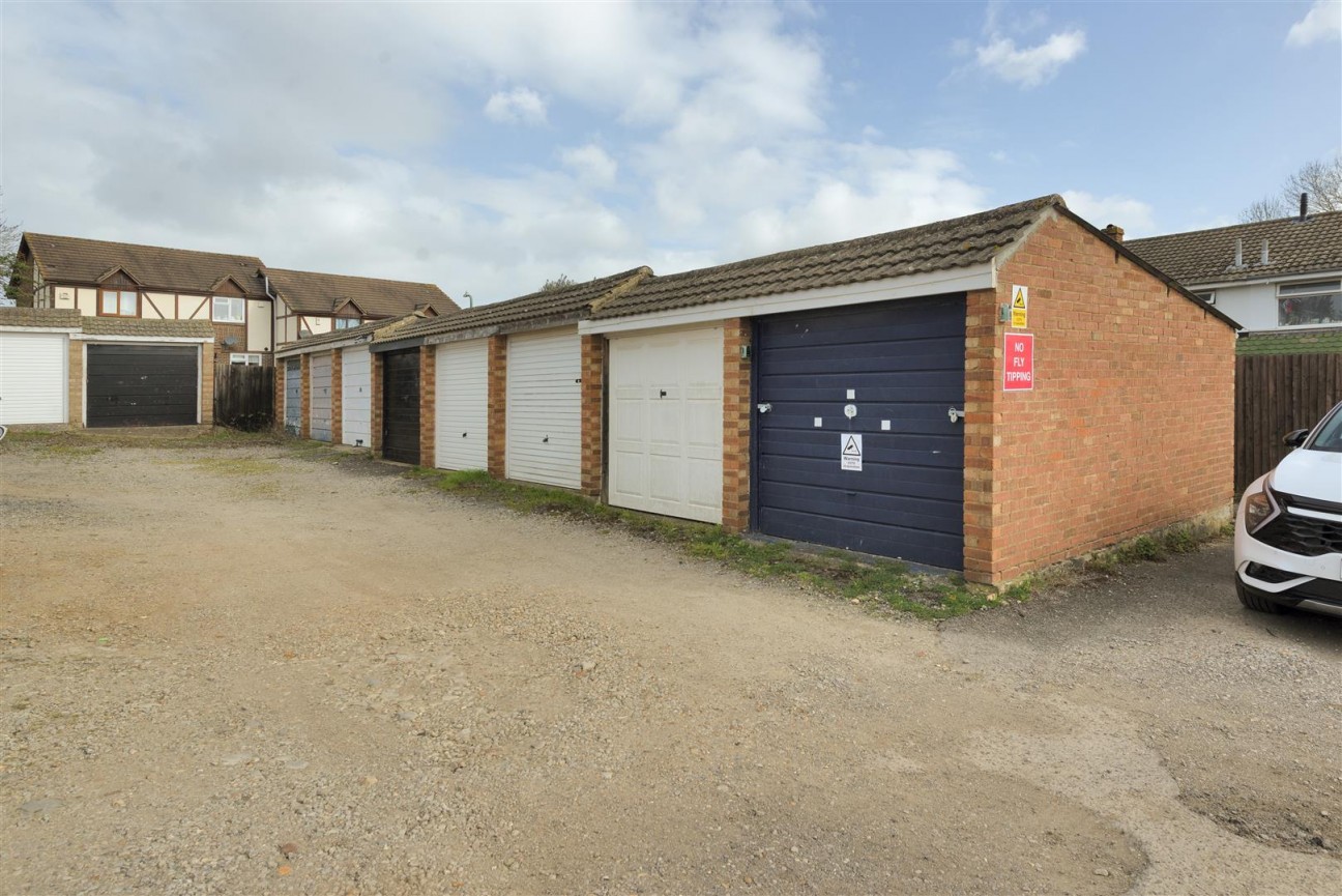 Newbury Avenue, Maidstone