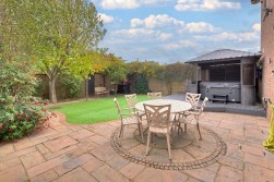 Woodford Grove, Kings Hill, ME19 4BX