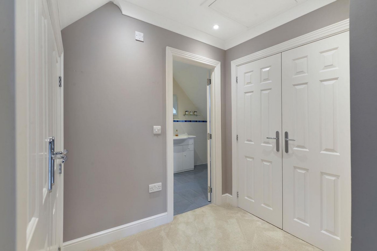 Woodford Grove, Kings Hill, ME19 4BX