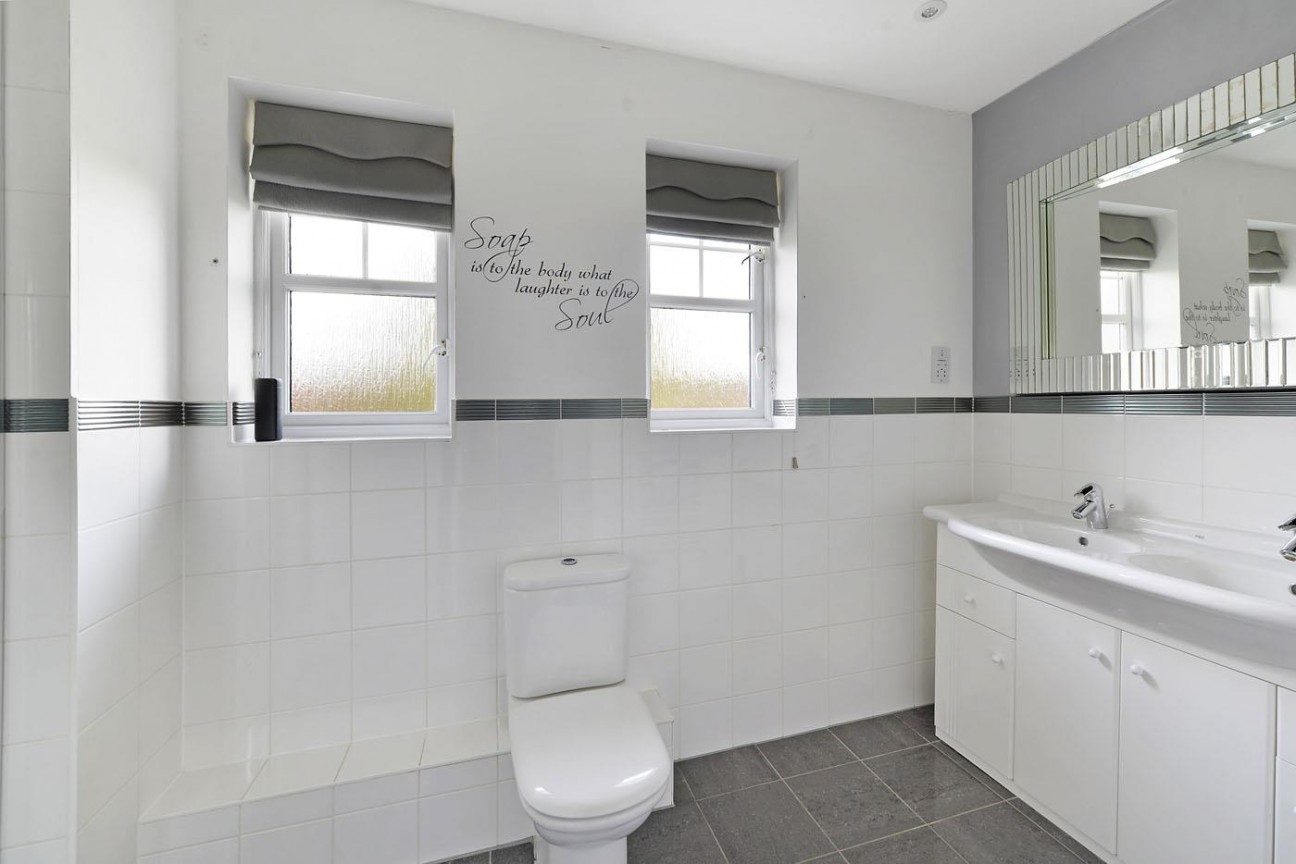 Woodford Grove, Kings Hill, ME19 4BX